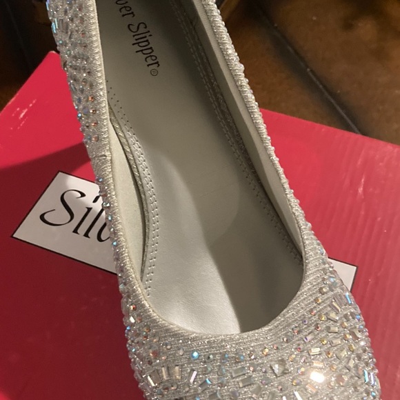 Silver Rhinestone Pumps - Picture 3 of 4